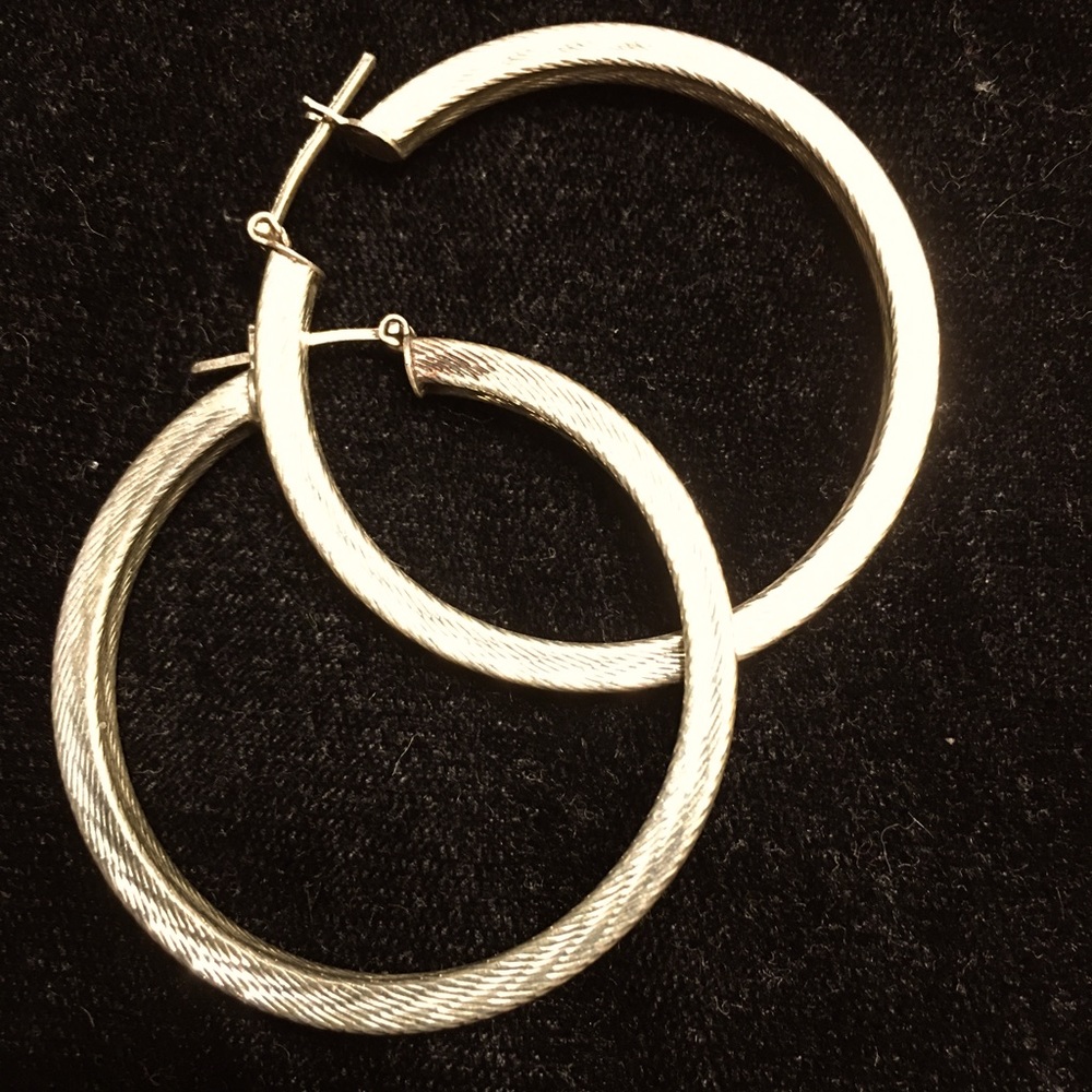 Sterling silver pierced earrings